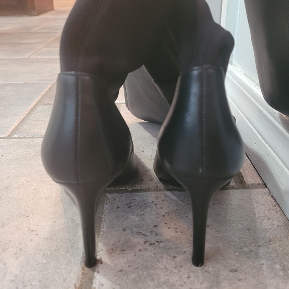 🤑SOLD🤑Michael Michael Kors Dorothy Flex Boots - Picture 13 of 14